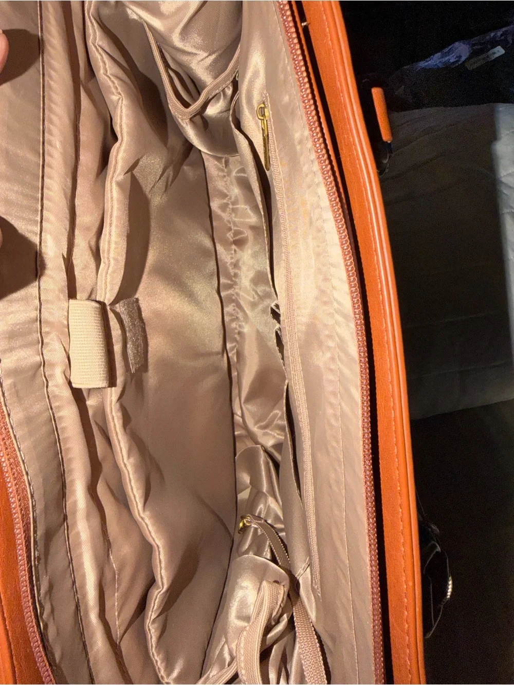 Lovevook tan leather